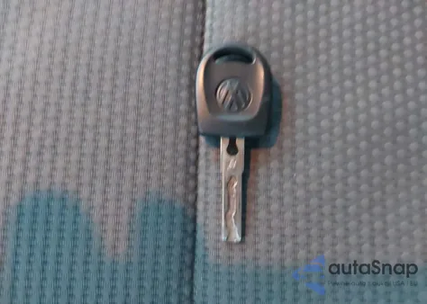 2010 Volkswagen Jetta S from USA, damaged, VIN 3VWKZ7AJ1AM653320